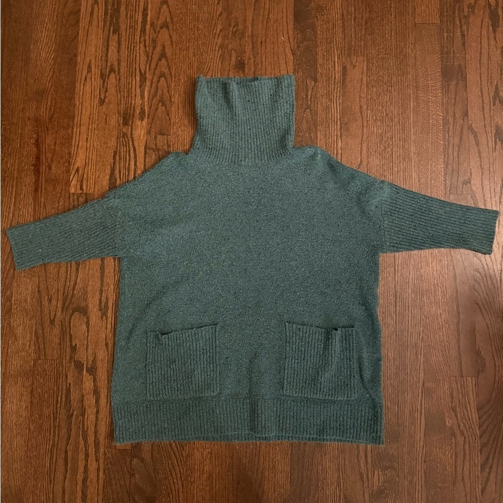 Griege Teal Turtleneck Sweater with Pockets Medium